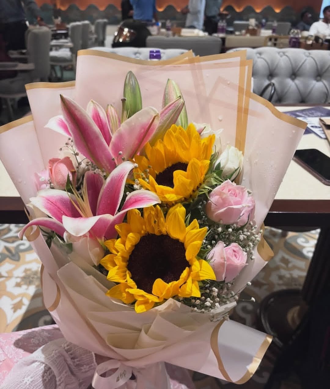 Flat bouquet